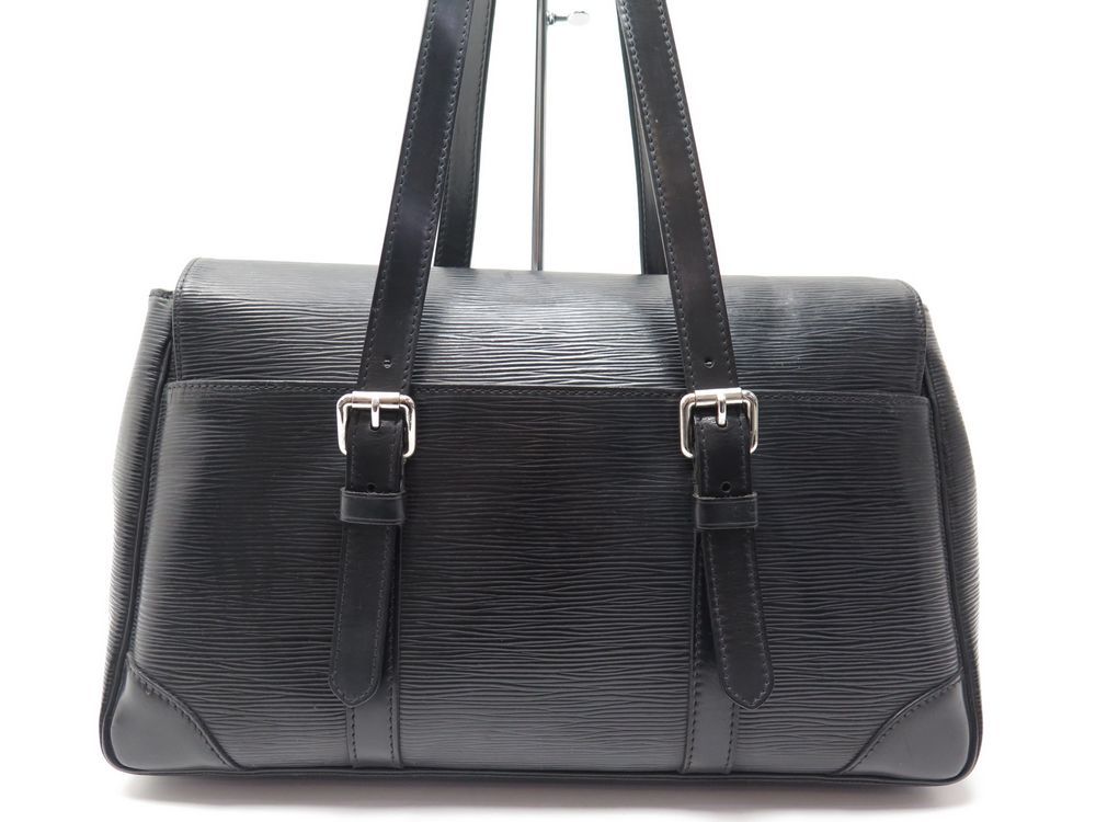Louis Vuitton Epi Leather Segur MM Satchel - FINAL SALE (SHF-18791) – LuxeDH
