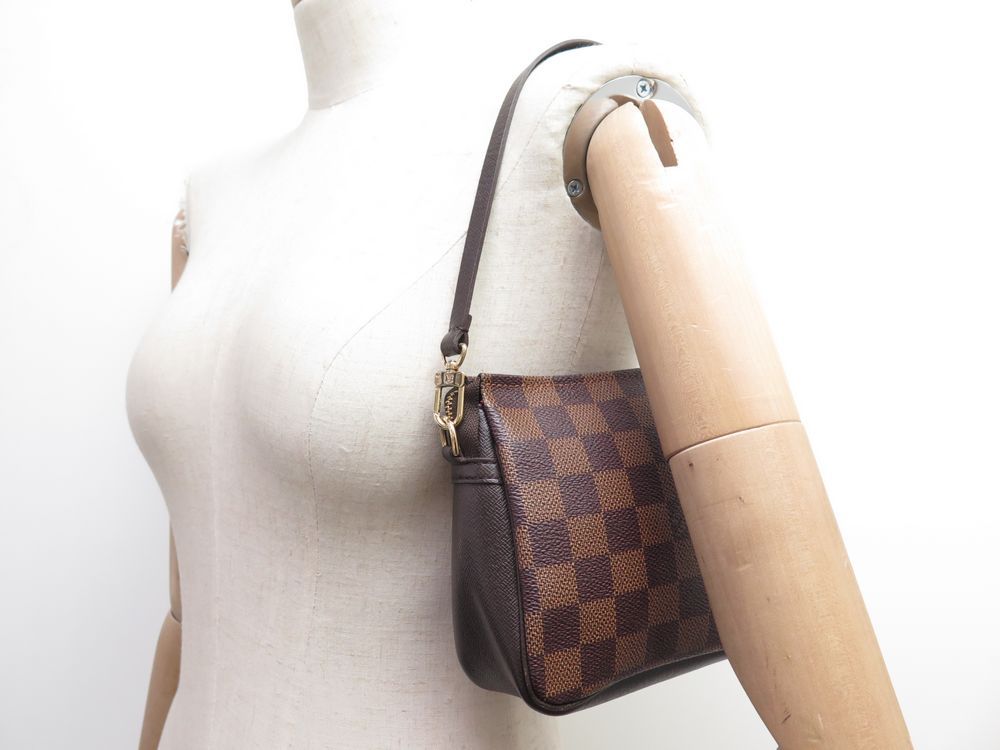 LOUIS VUITTON Trousse Damier Ebene Makeup Pochette Clutch Bag Brown