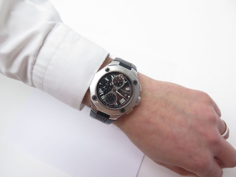 Baume mercier riviera xl top