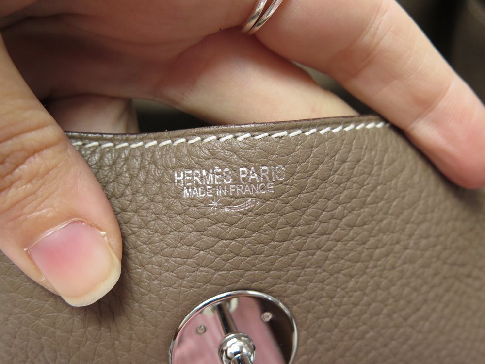 Hermès HERMES LINDY HANDBAG 34 LEATHER TOGO ETOUPE TAUPE LEATHER