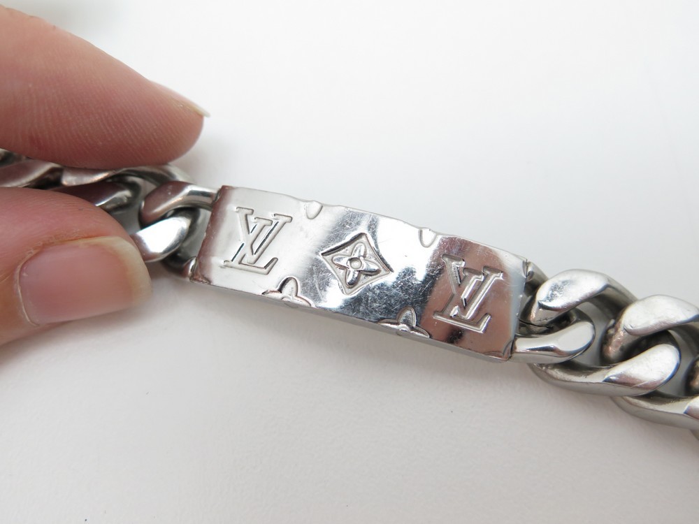 Buy Free Shipping [Jewelry] [Polished] LOUIS VUITTON Louis Vuitton Chain  Bracelet Monogram Logo Plate Metal Silver M62486 from Japan - Buy authentic  Plus exclusive items from Japan