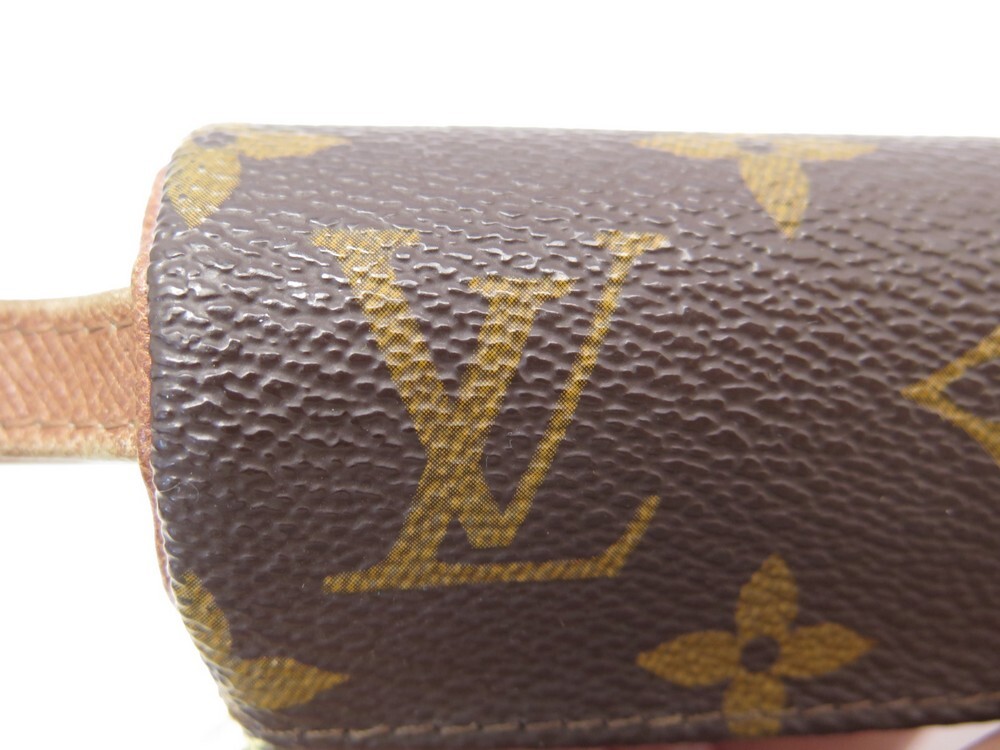 Louis Vuitton Monogram Etui 3 Balles De Golf Ball Hand Pouch M58249 -  YI00014