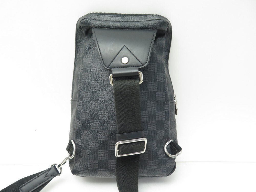 av sling louis vuitton