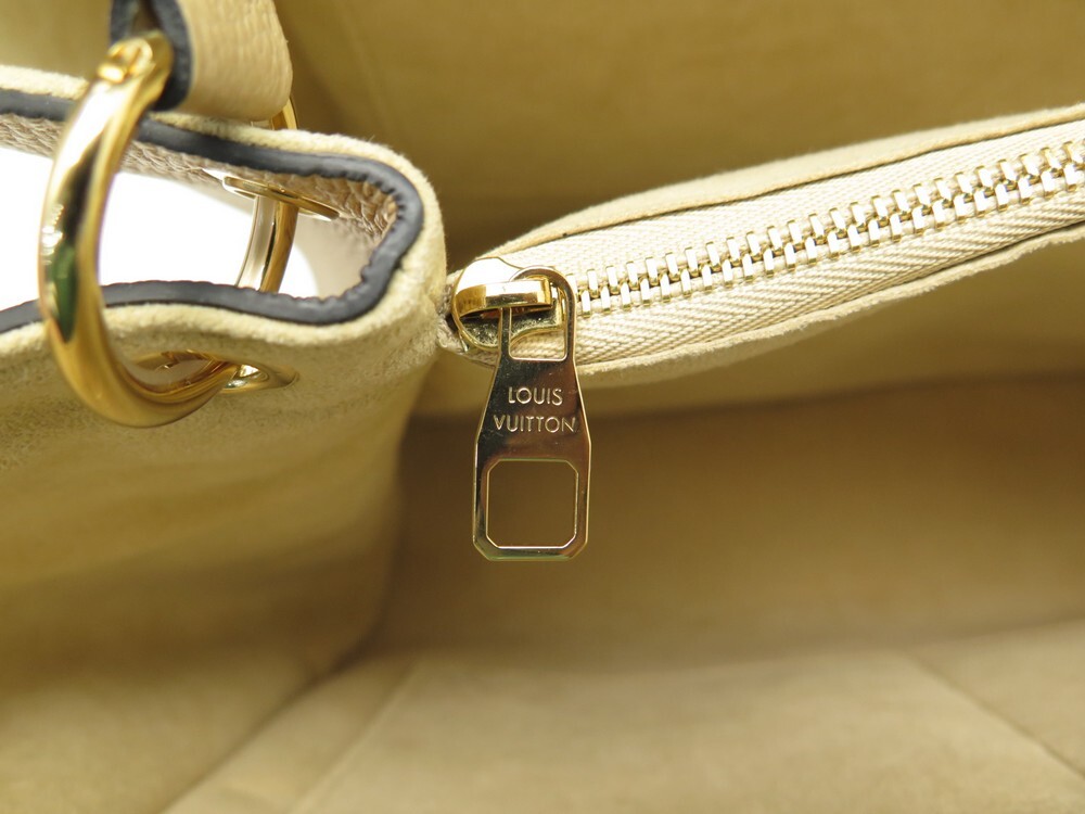 Replica Louis Vuitton M50441 Trocadero Tote Bag Monogram Empreinte Leather  For Sale