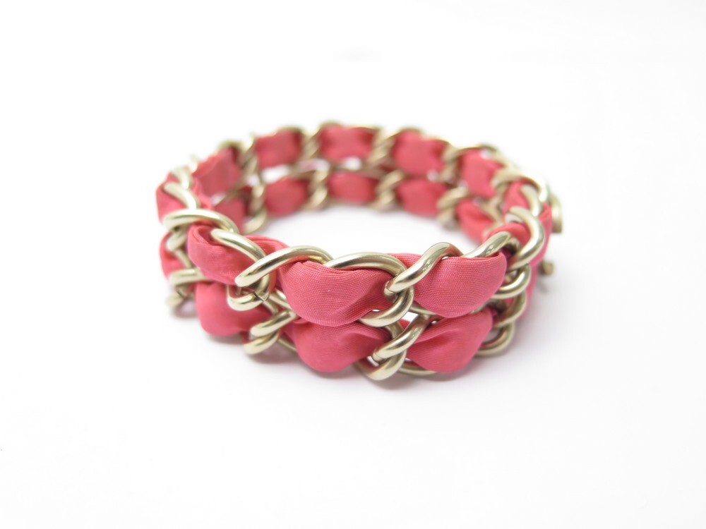 CHANEL BRACELETS chain logo cc
