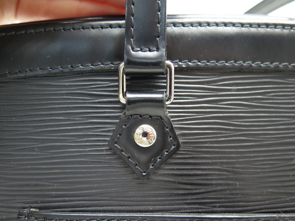 Auth LOUIS VUITTON Madeleine GM M59342 Noir Epi - MI0098 Handbag