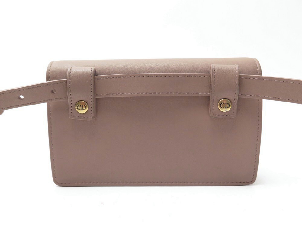 Bum Bag / Sac Ceinture shearling clutch bag