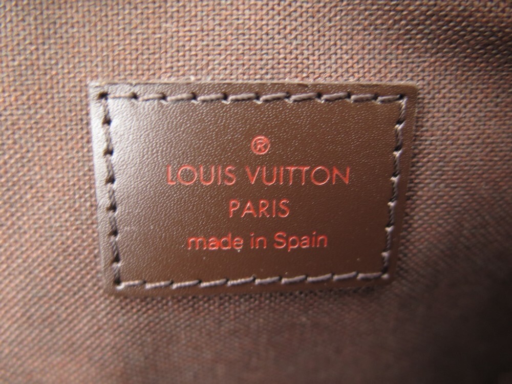 Louis Vuitton Banane Outdoor Cuir. Comme Neuf - IconPrincess