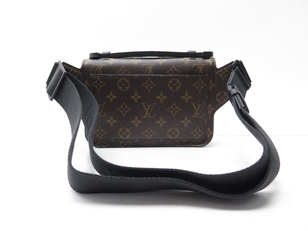 Louis Vuitton S lock sling – Hire our handbag