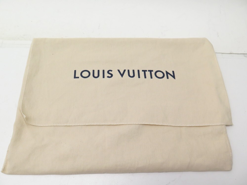 LOUIS VUITTON LOUIS VUITTON Steamer Messenger Shoulder Bag M57307 Monogram  Taurillon Clemence M57307