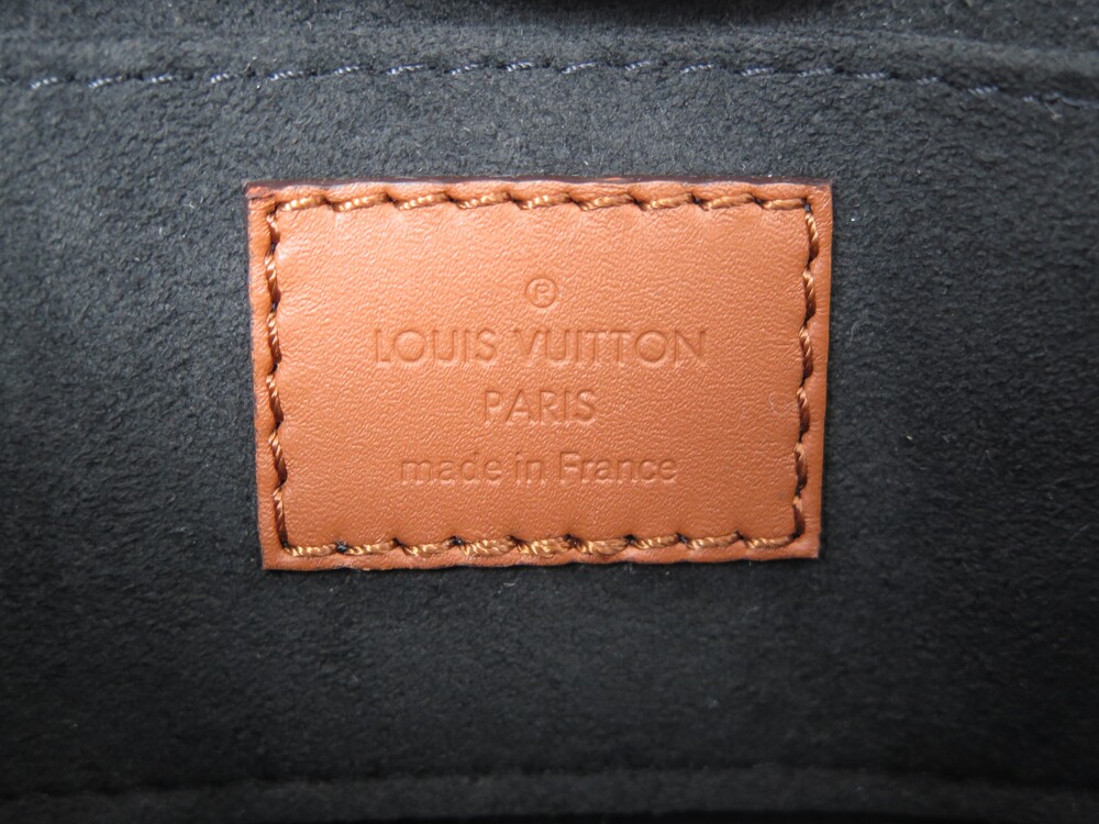 Louis Vuitton M44580 Mini Dauphine – JadoJacob