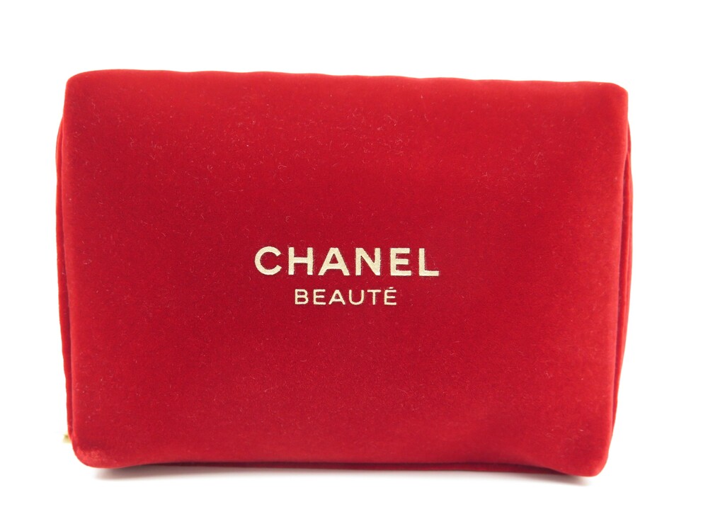chanel tweed makeup bag