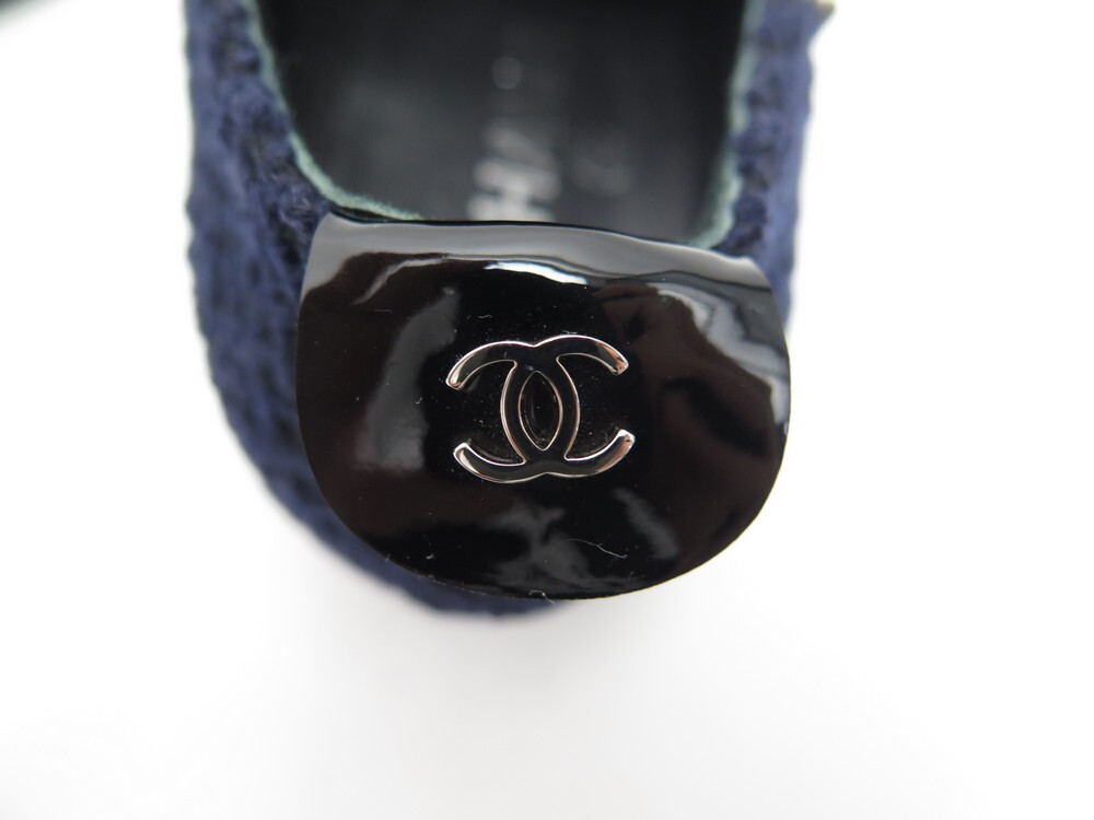 Chanel Clogs Lucky Charms size 37 eu authentic
