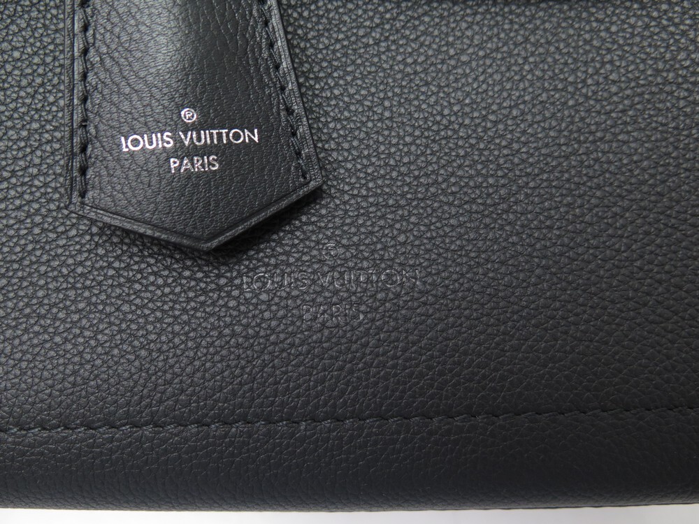 Lockme Ever BB Lockme Leather in Black - Handbags M53937, LOUIS VUITTON ®