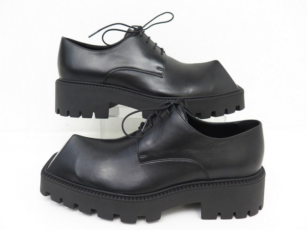 chaussures balenciaga derby rhino 755665 41 en
